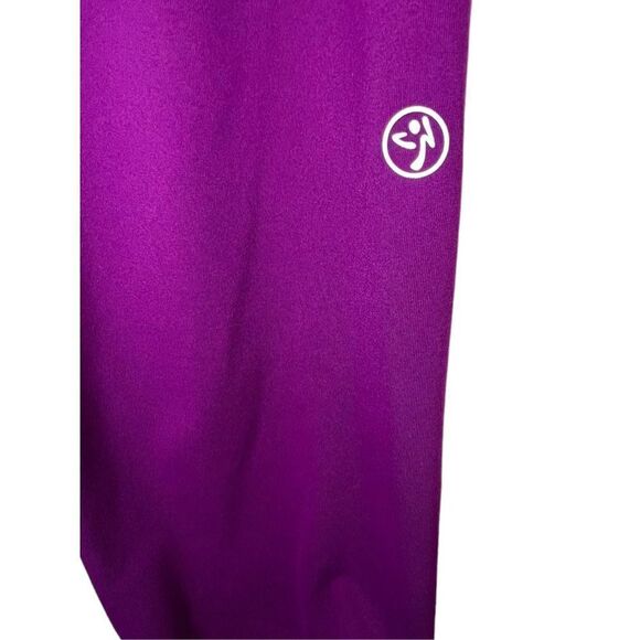 Zumba Cropped Purple Athletic Leggings With “Zumba” Design - Picture 2 of 6